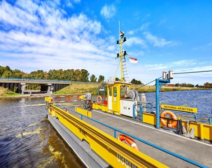 Pontveer Westeinde uit de vaart op woensdag 1 november 2023 tussen 08.00 uur en 17.00 uur