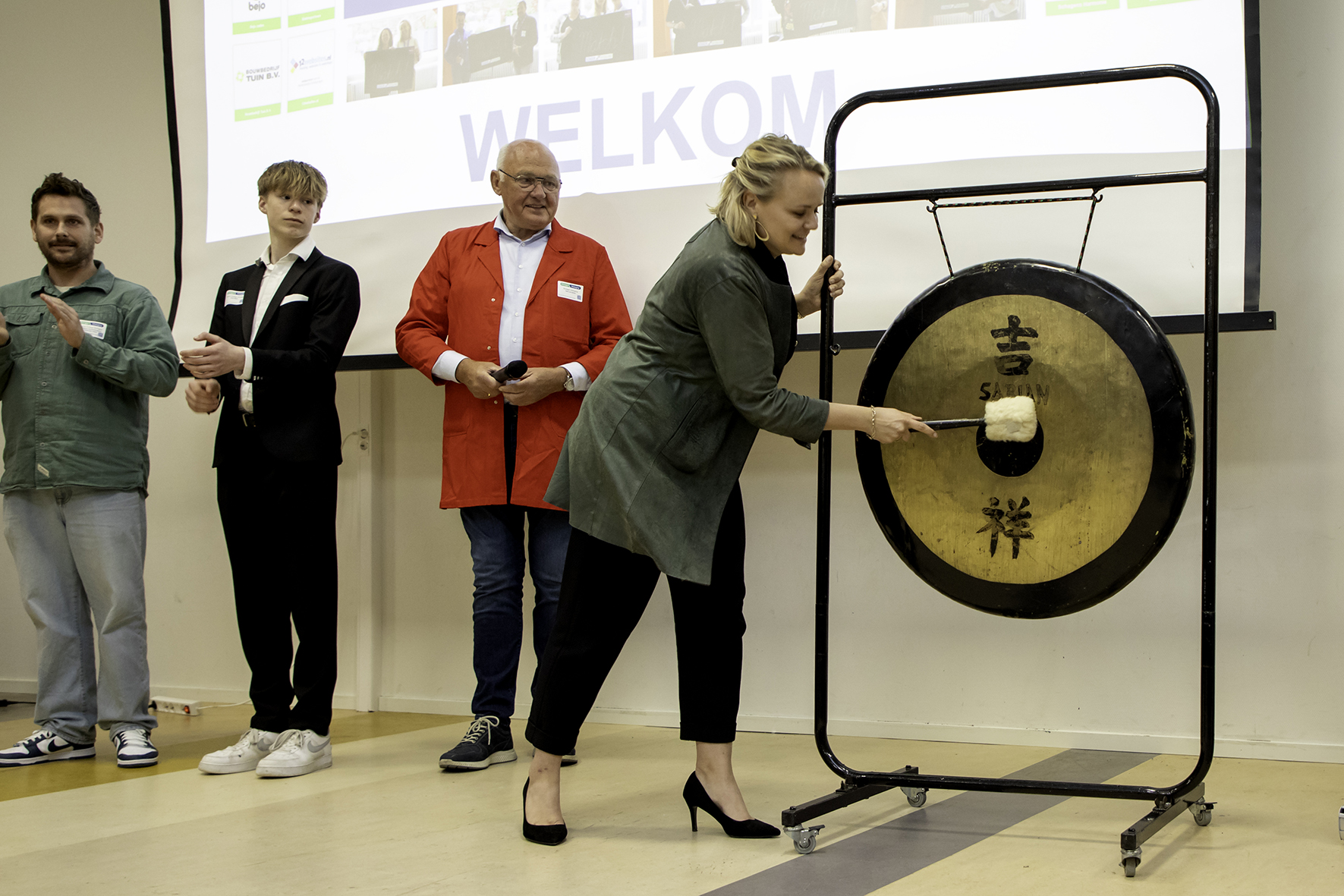 Beursvloer Schager Uitdaging bij Regius College wederom groot succes