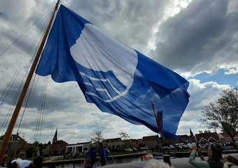 Vier Blauwe Vlaggen voor de stranden in onze gemeente