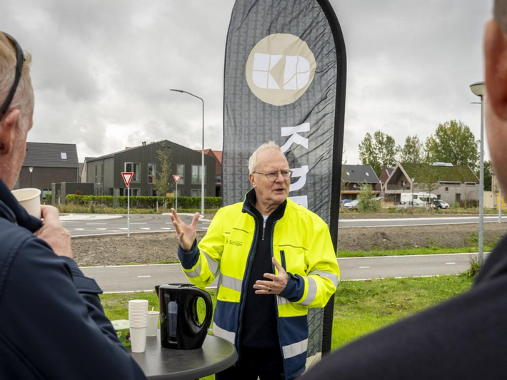 Veilig en vlot door Warmenhuizen: Largas officieel geopend