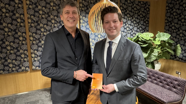 MKB-Nederland maakt Oranje Boekje voor nieuwe Tweede Kamer